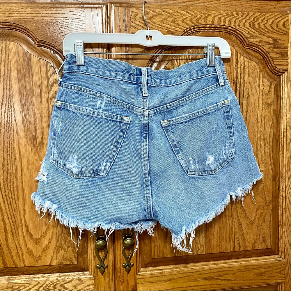 AGOLDE Parker Vintage Button Fly Cutoff Raw Hem Denim Shorts Women’s Size 25 - Picture 4 of 10